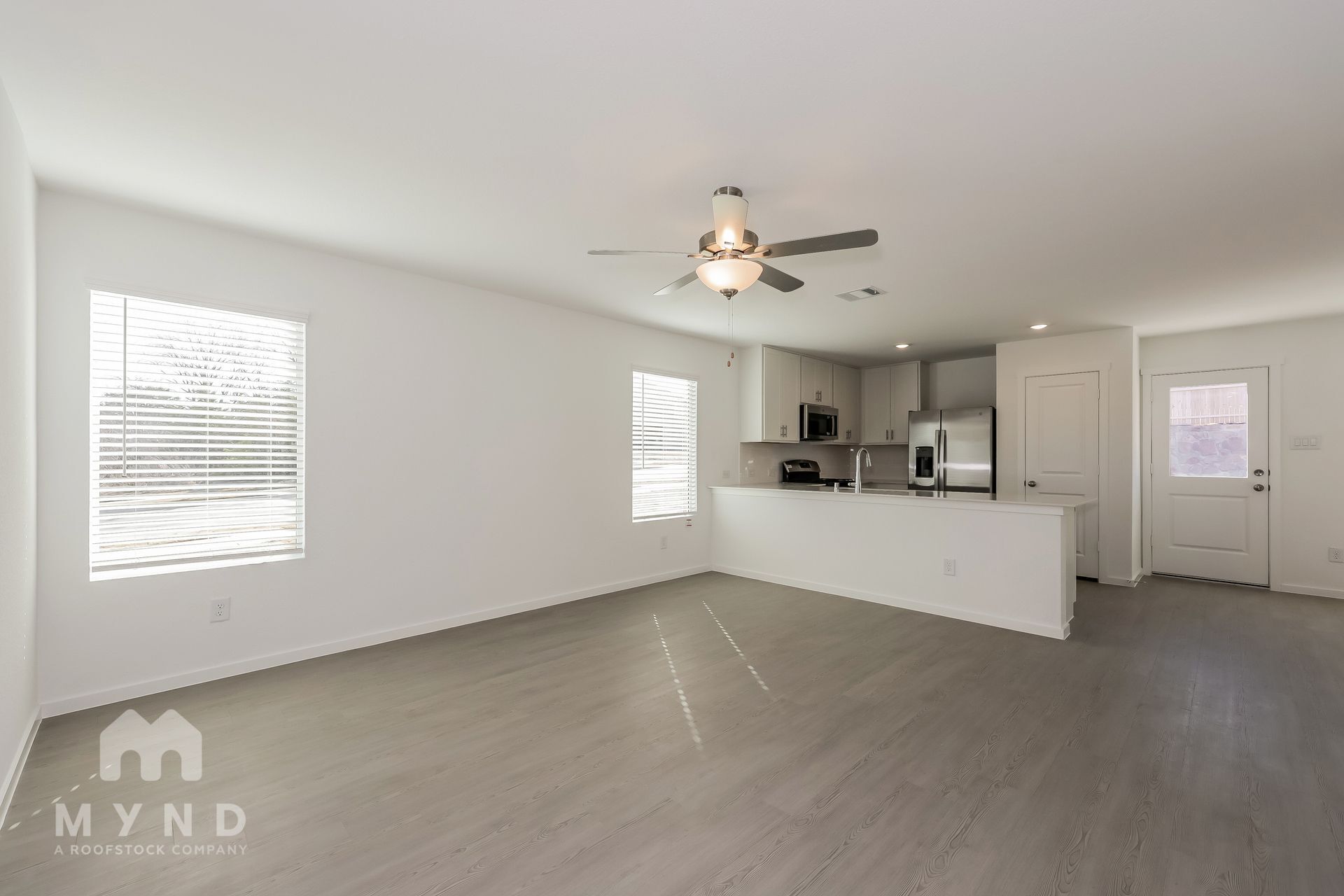 Building Photo - 2768 Ctr Crk Ln