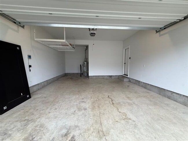 Building Photo - 1223 S 11th Pl