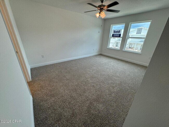 Building Photo - 147 Ellery Ln