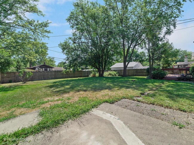 Building Photo - 5735 Virginia Ave