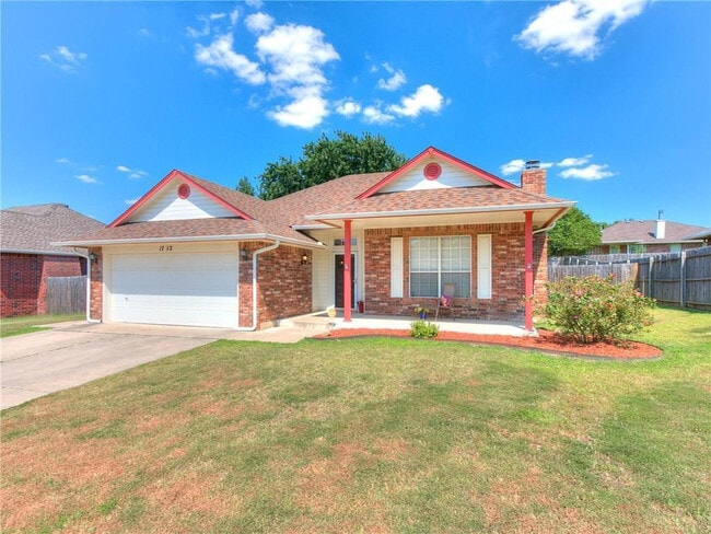 Building Photo - Beautiful 3 Bedroom 2 Bath Home In Choctaw!!!