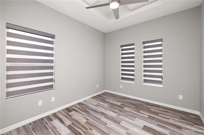 Building Photo - 17 S 27th St