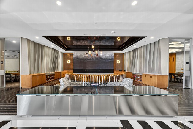 Building Photo - 4521 San Felipe St