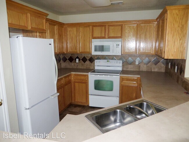 Building Photo - 4 br, 2 bath House - 604 Atlas Ave