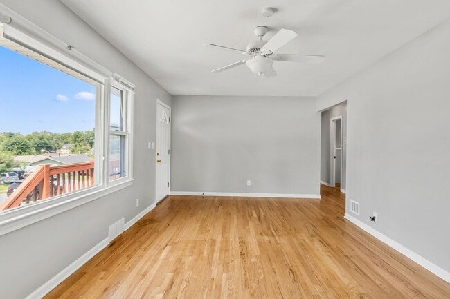 Building Photo - 7215 S 41st Ave