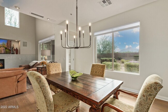 Building Photo - Grayhawk Remodeled Condo