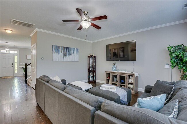 Building Photo - 847 Williford Run Dr