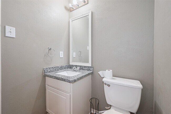 Building Photo - 11030 KNOBBLEY Oak Ct