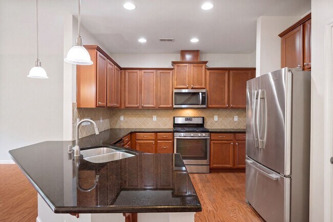 Building Photo - 72 Argonaut Dr
