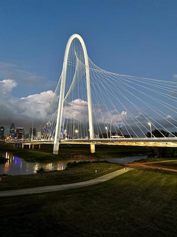 Building Photo - 4242 Lomo Alto Dr