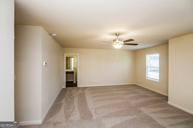 Building Photo - 320 Augusta Woods Dr