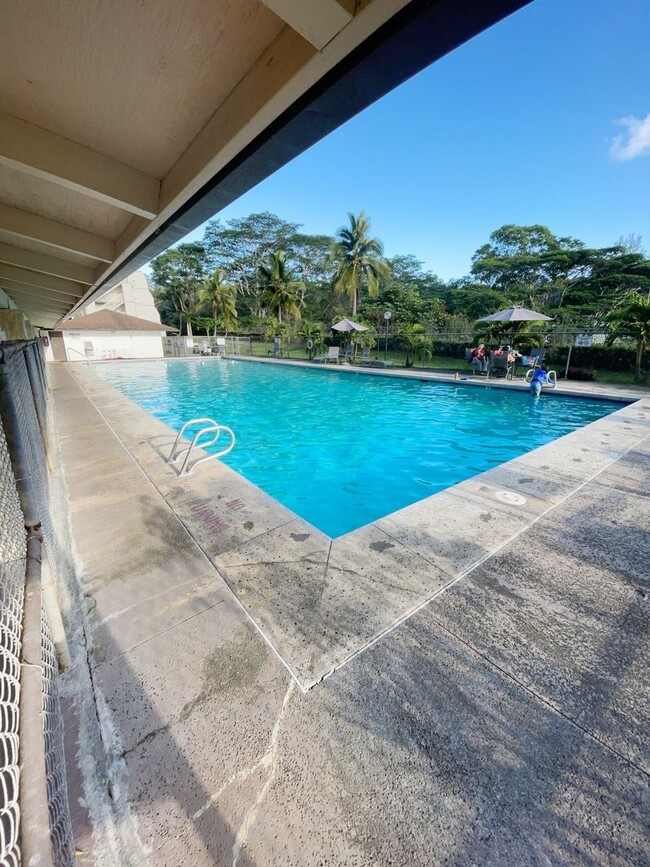 Building Photo - Valleyview Melemanu in beautiful Waikalani...