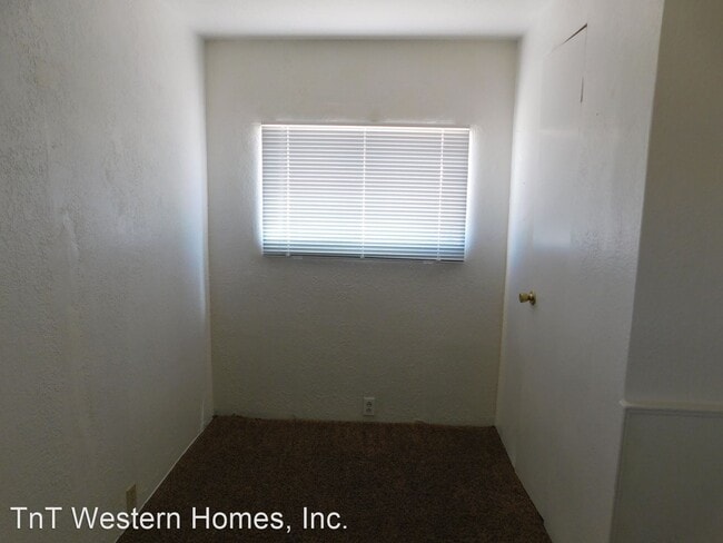 Building Photo - 3 br, 1 bath House - 6608 Valley Ave