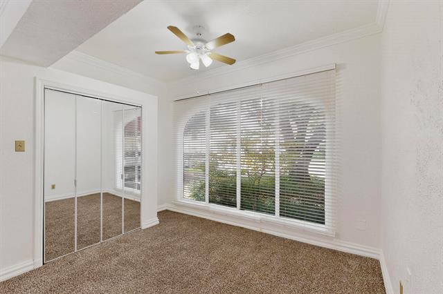Building Photo - 4140 Normandy Ave