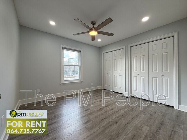 Building Photo - 134A Bennetts Bridge Rd.