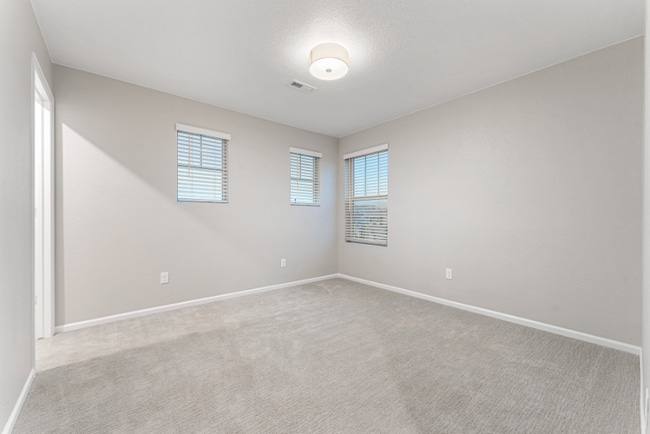 Building Photo - 464 Gold Hill Dr