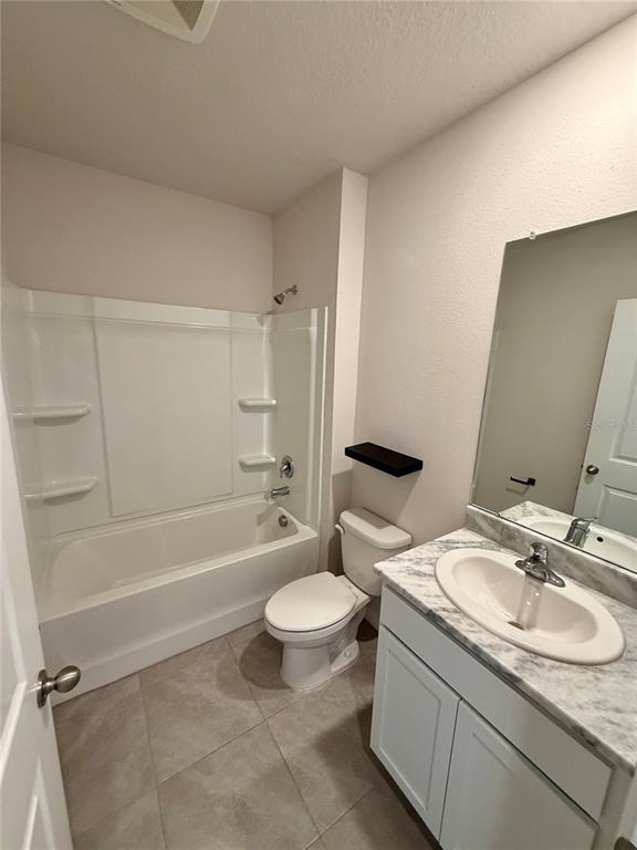 Building Photo - 18011 Canopy Pl