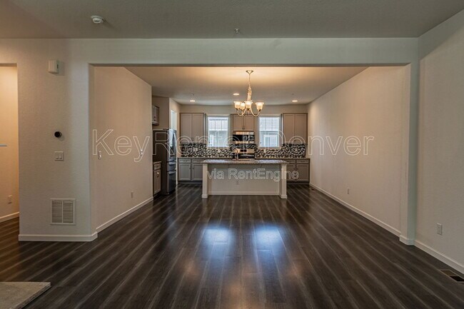 Building Photo - 5415 W 97th Ave