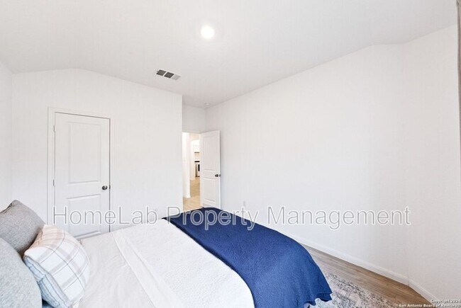 Building Photo - 5789 Companion Lp