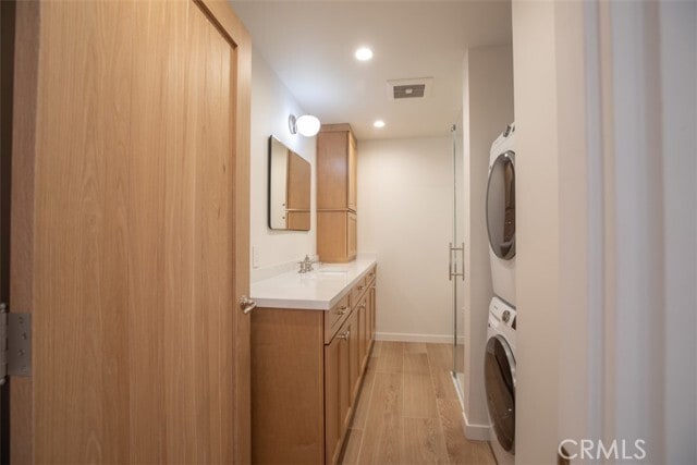 Building Photo - 281 Grandview St