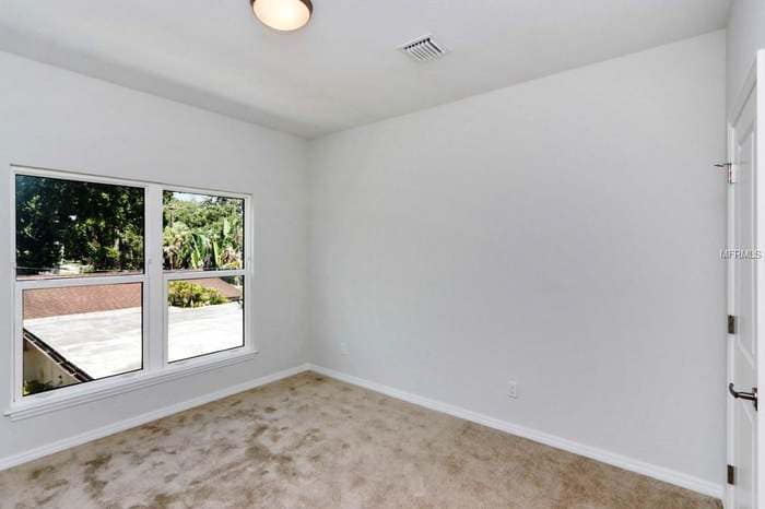 Building Photo - 503 N Trask St