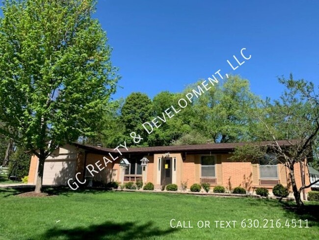 Primary Photo - ***SINGLE FAMILY RANCH / 3 BDRM / 2.5 BTH ...