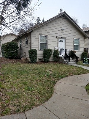 Primary Photo - 1403 N Cherry St