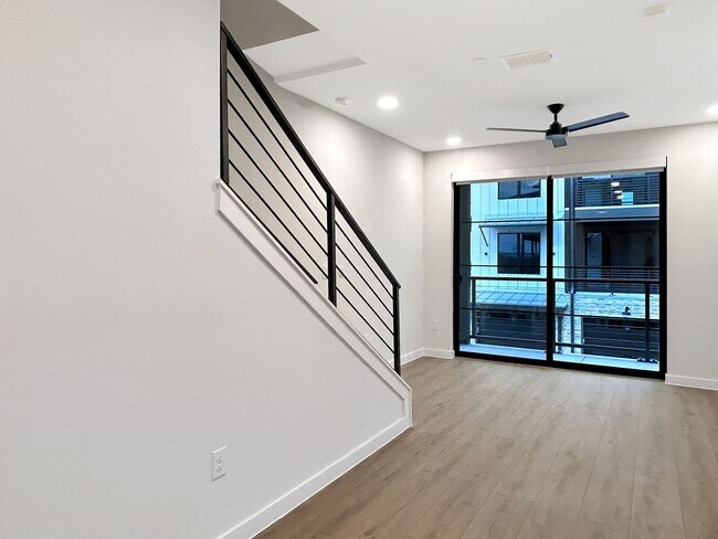 Building Photo - Resort-Style Living at Dovetail | 2 Bed / 2 Bath | Gated Entry