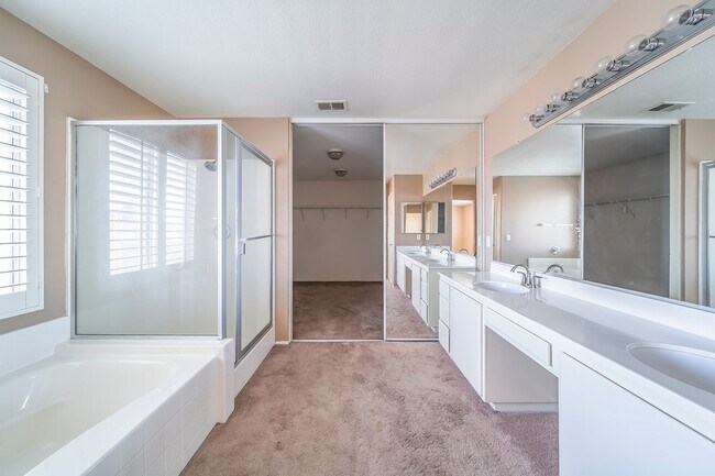 Building Photo - House in a gated community in Rancho Cucam...