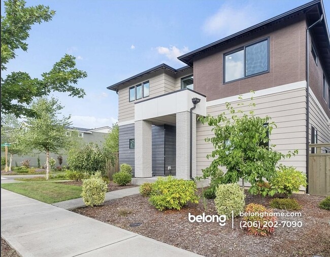 Building Photo - 33352 Holly Ave SE