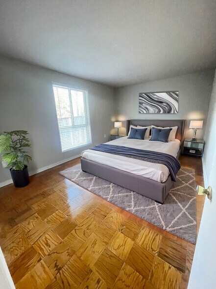 Building Photo - TOWNE CREST APARTMENTS