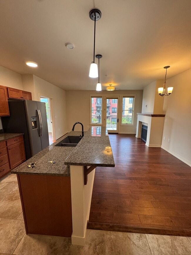 Building Photo - Polleys Square Luxury Condo For Rent