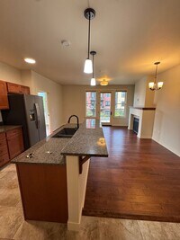 Building Photo - Polleys Square Luxury Condo For Rent