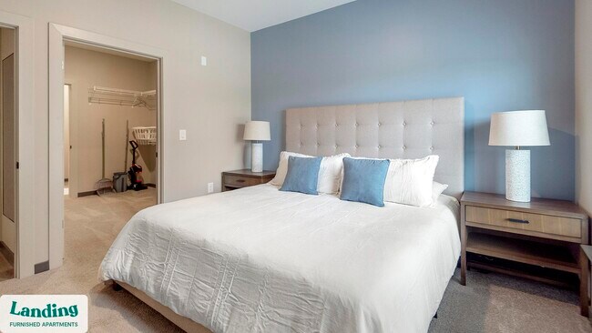 Building Photo - 645 N Front St