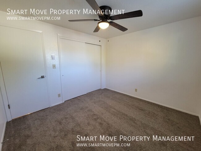 Building Photo - 2565 Targee-