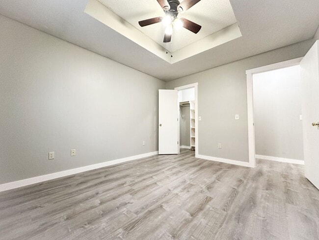 Building Photo - 1444-1446 N Dawn Drive