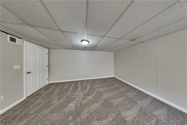 Building Photo - 7796 Mountain Creek Way