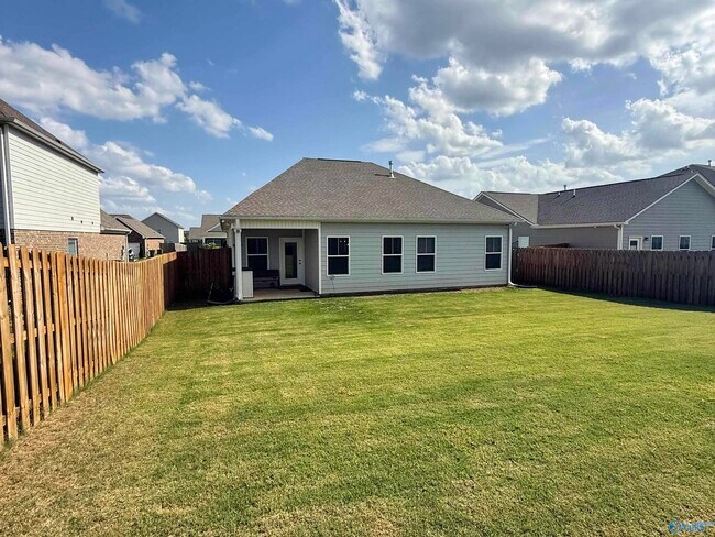 Building Photo - 13038 Lantern Pointe Wy NW
