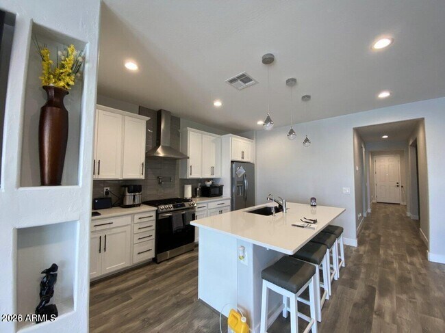 Building Photo - 40505 W Agave Rd