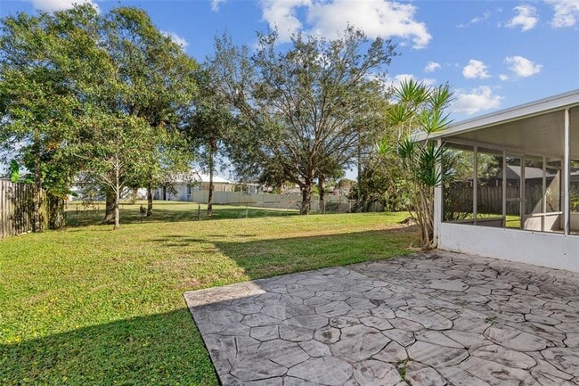 Building Photo - 257 Mcclain Dr