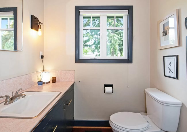 Building Photo - |NEW| ~ Charming 3-Bedroom Home in Portlan...