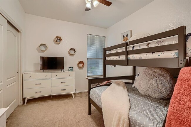 Building Photo - 1639 Bayland St