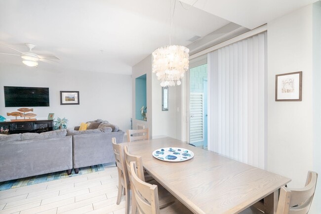 Building Photo - Sandbridge Off Season/Furnished 3 bed Read...