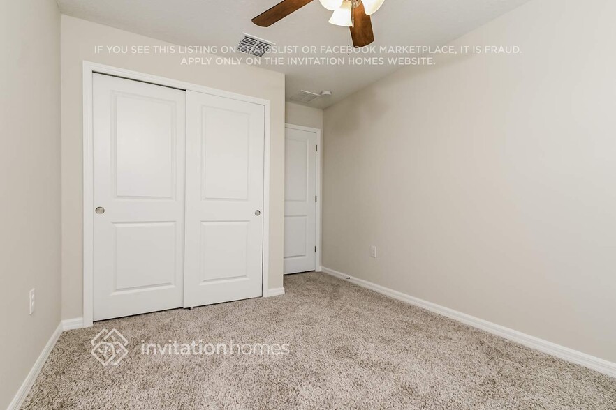 Building Photo - 17043 Coral Dr
