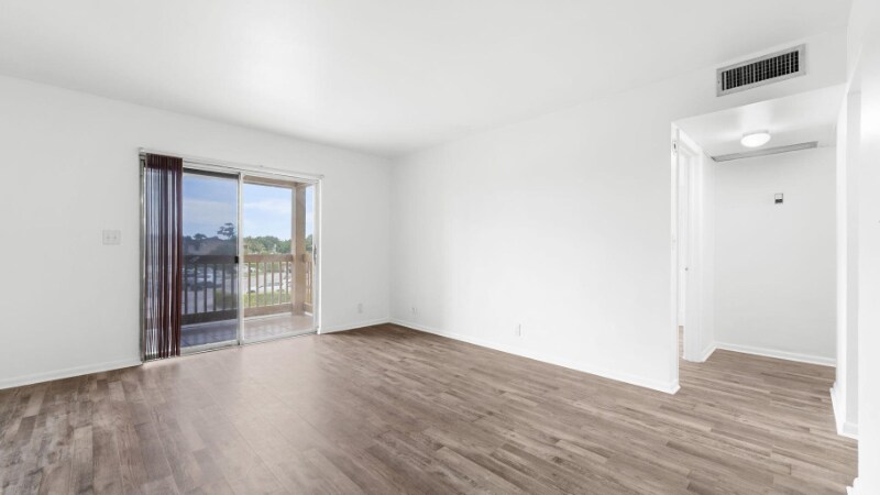 Building Photo - 1758 Abbey Rd