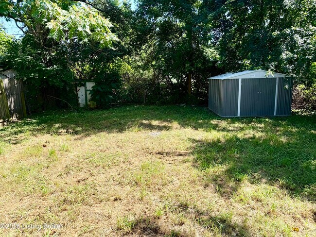 Building Photo - 5210 Delaware Dr
