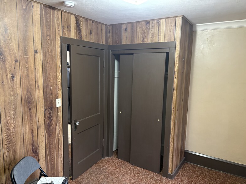 First bedroom - 1711 N 19th St