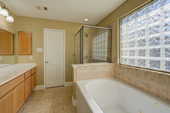 Building Photo - 16011 Heights Harvest Ln