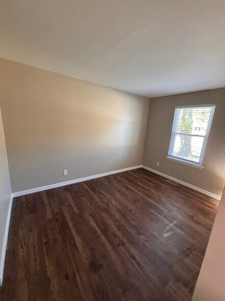 Building Photo - 1483 Noche Ct