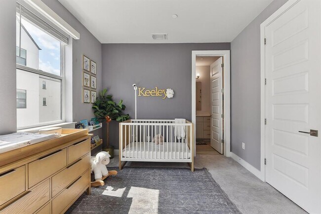 Building Photo - 4107 McKinley Fields Dr